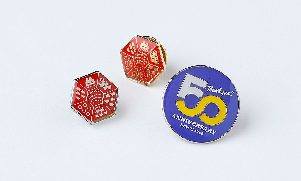 プロモーションに<br />
インパクトとワクワクを